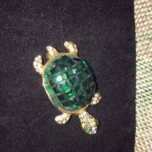 Emerald gemstone gold plate Turtle Brooch  crystal